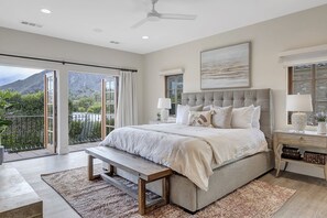 3 bedrooms, desk, iron/ironing board, travel cot - 2-Level Luxury Tuscan-inspired Downtown Home with En-suite Bedrooms (Palm Springs)