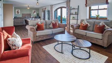 32-inch flat-screen TV with cable channels, TV