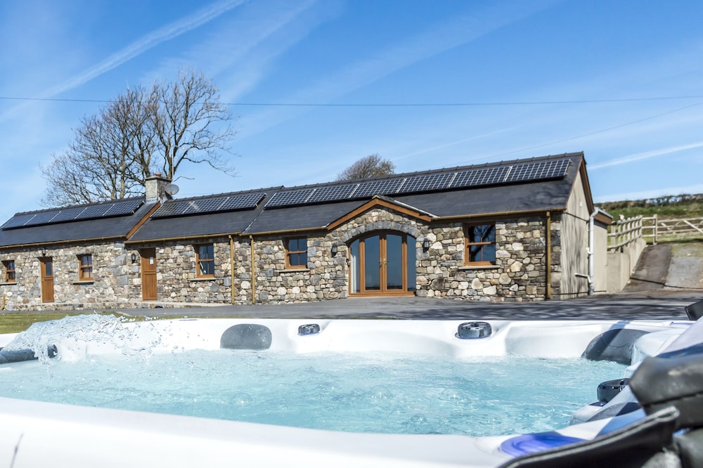 The Beacon - 3 Bed - Ludchurch