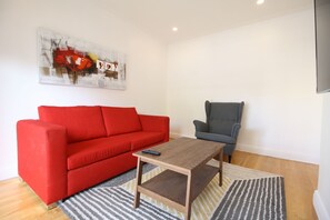 Smart TV - Luxurious - Modern decor, Rosemont 3 bedrooms (Montréal)