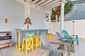 Terrace/patio - Steps from Beach 6BR Home w/ Pool & Elevator in Garden City Beach (Garden City Beach)