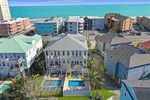 Exterior - Shark Shak 6 Bedrooms Second Row (Garden City Beach)