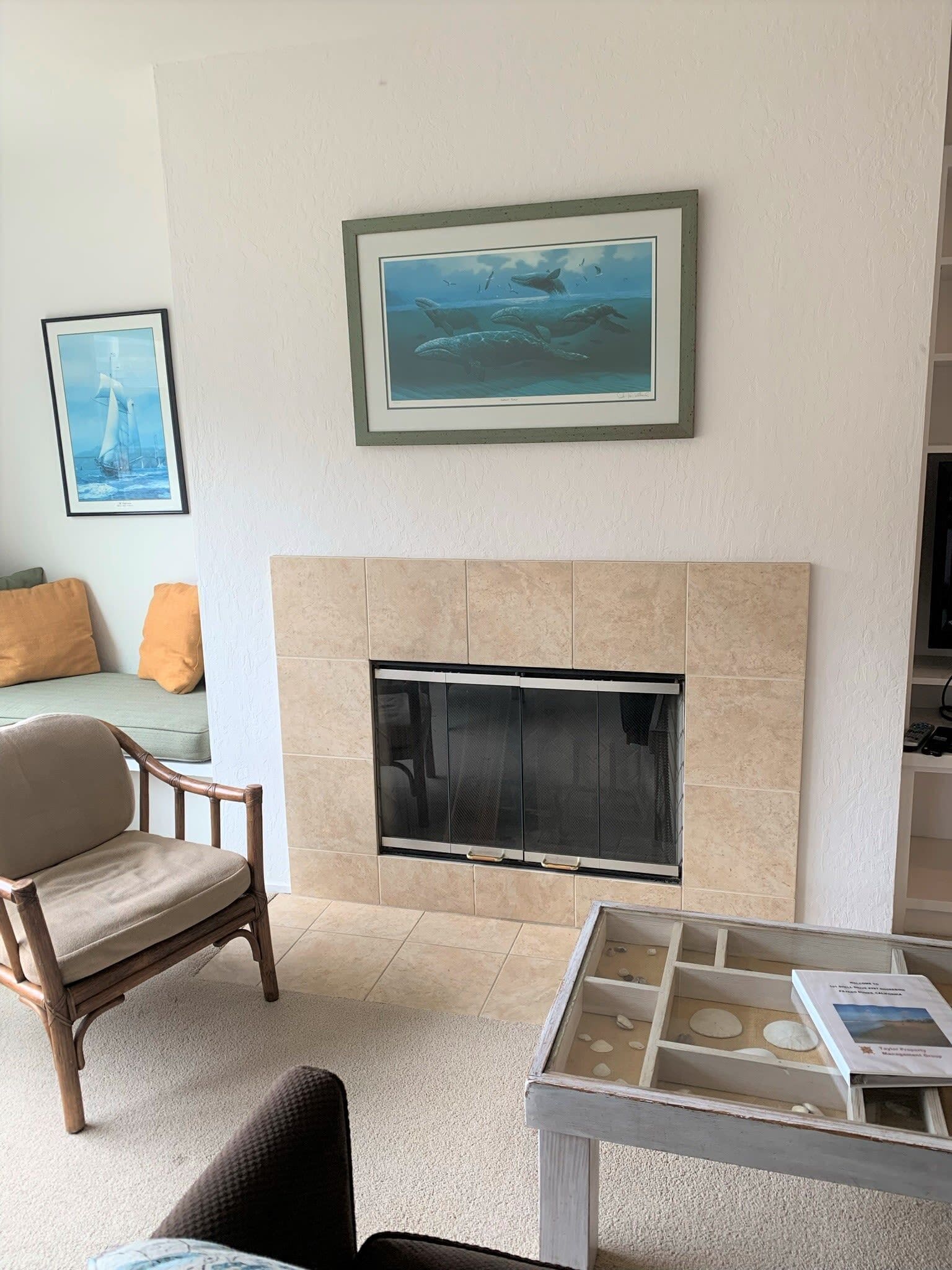 TV, fireplace, DVD player, offices