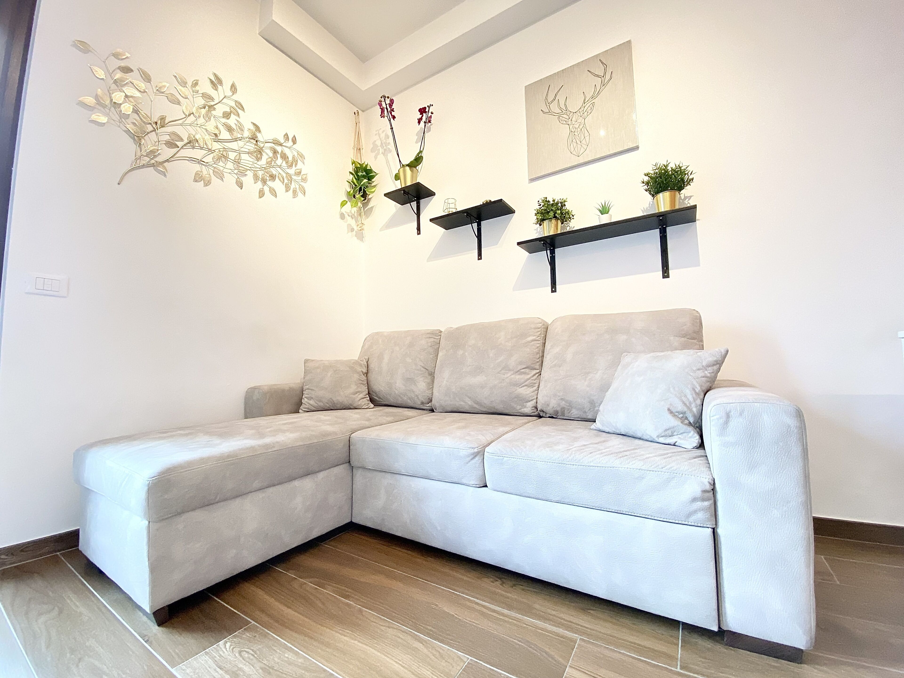 [20 minutes from DUOMO] - ♛★♛ apartment with Suite