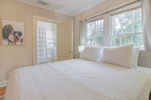 Unclassified image, 5 of 18, button