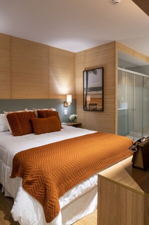 Minibar, in-room safe, blackout curtains, free WiFi - Canto Hotel (Salvador)