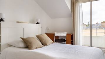 3 chambres, fer et planche Ă repasser, Wi-Fi gratuit, draps fournis