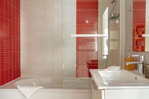 風筒、提供毛巾