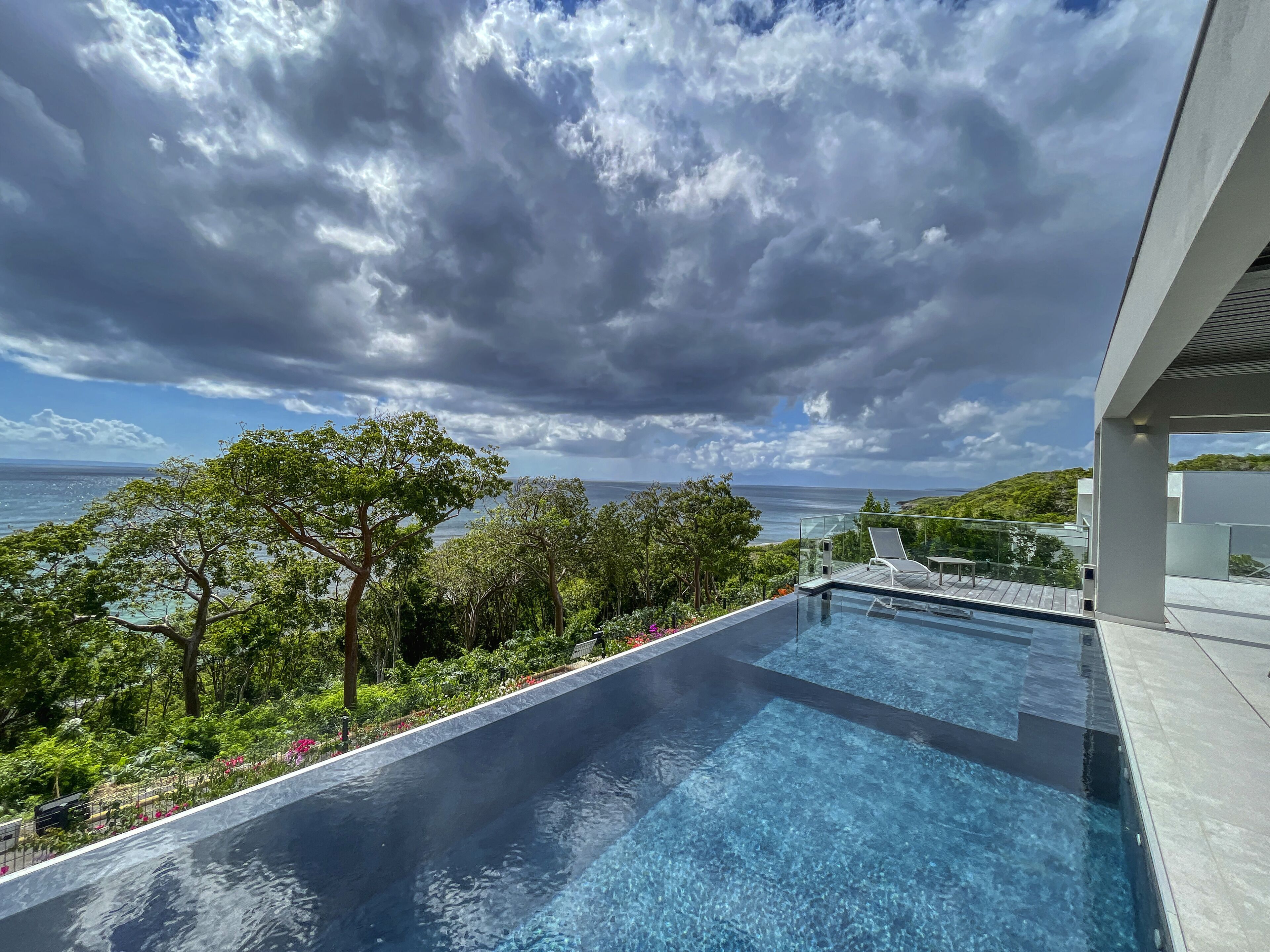 Alberca al aire libre 