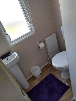 Cabane | Salle de bain | Douche, serviettes fournies
