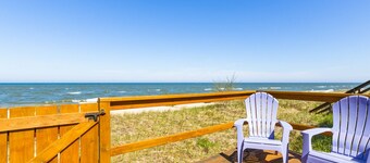 Carriage House | Intimate Retreat with Private Lake Access | Outdoor Grill