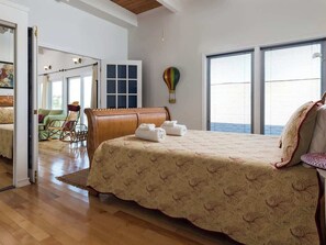 3 chambres, fer et planche Ă repasser, Wi-Fi gratuit, draps fournis