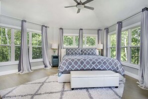 5 habitaciones, escritorio, tabla de planchar con plancha y wifi gratis 