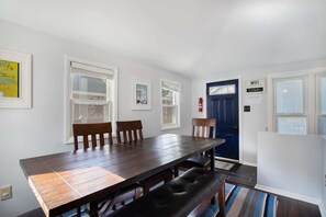 Dining - A Slice of Haven (South Haven)