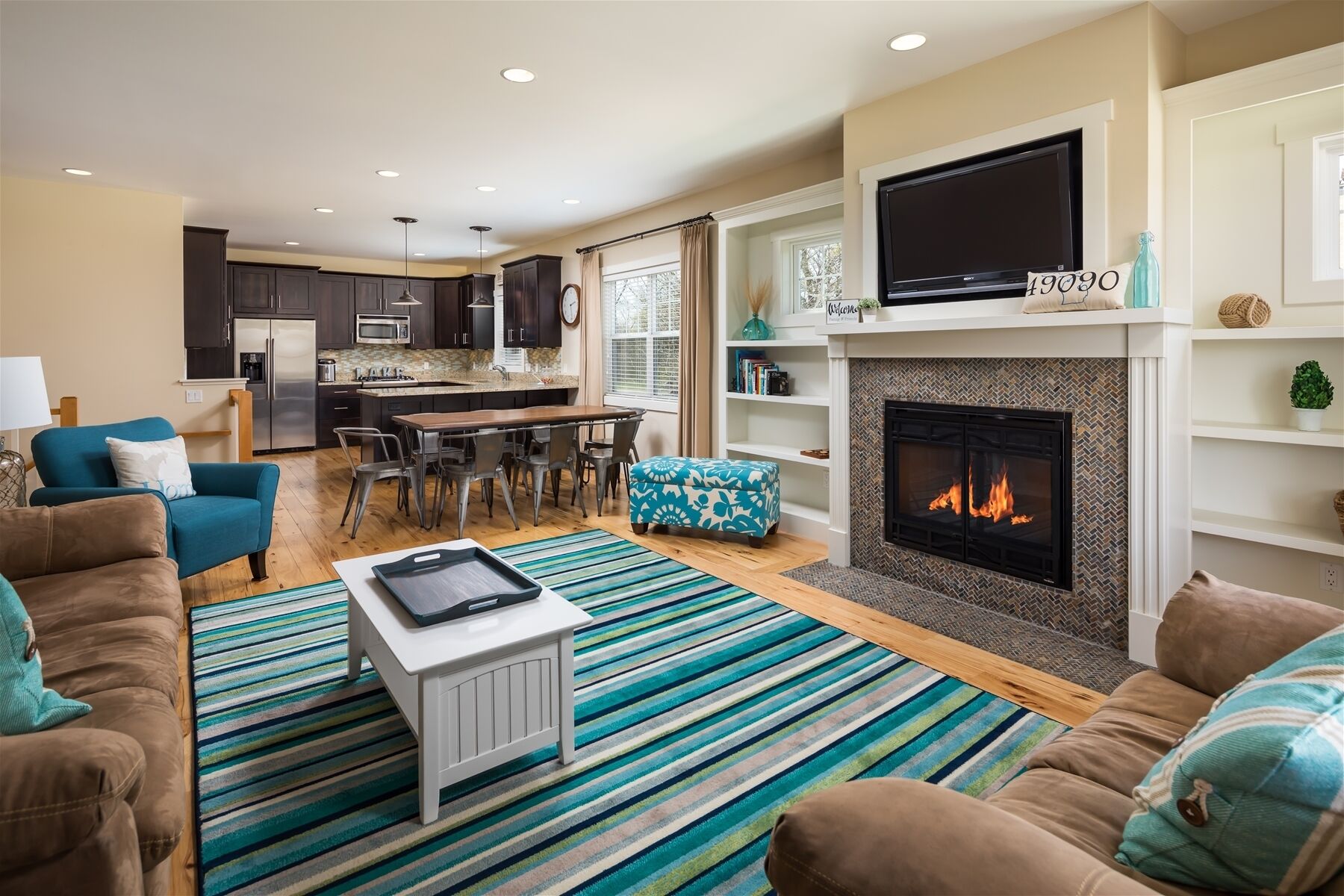 All In At Trailside | Luxurious Family Summer Home with Pool Access