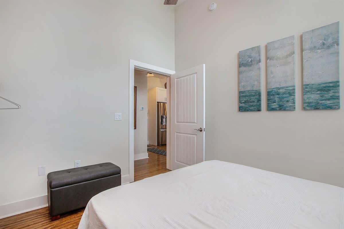 1 bedroom, iron/ironing board, free WiFi, bed sheets