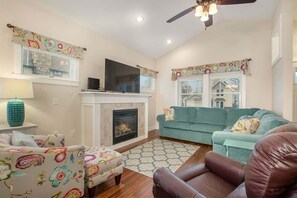 TV, fireplace, DVD player