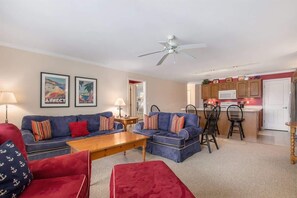 Televisie, een open haard en een dvd-speler