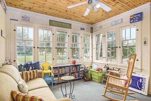 South Beach | Family Cottage with Views of Lake Michigan from 3-Season Porch