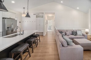 TV, fireplace, table tennis - Lake Affect | Modern Bungalow | Heated Pool | Clubhouse | Near Lake Michigan (South Haven)