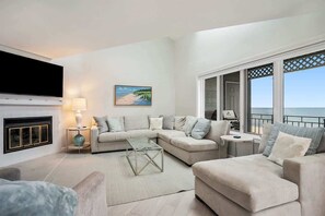 TV, fireplace, offices