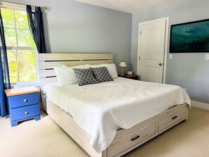 3 habitaciones, escritorio, tabla de planchar con plancha y wifi gratis 