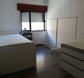 2 chambres, bureau, fer et planche Ă repasser, Wi-Fi gratuit