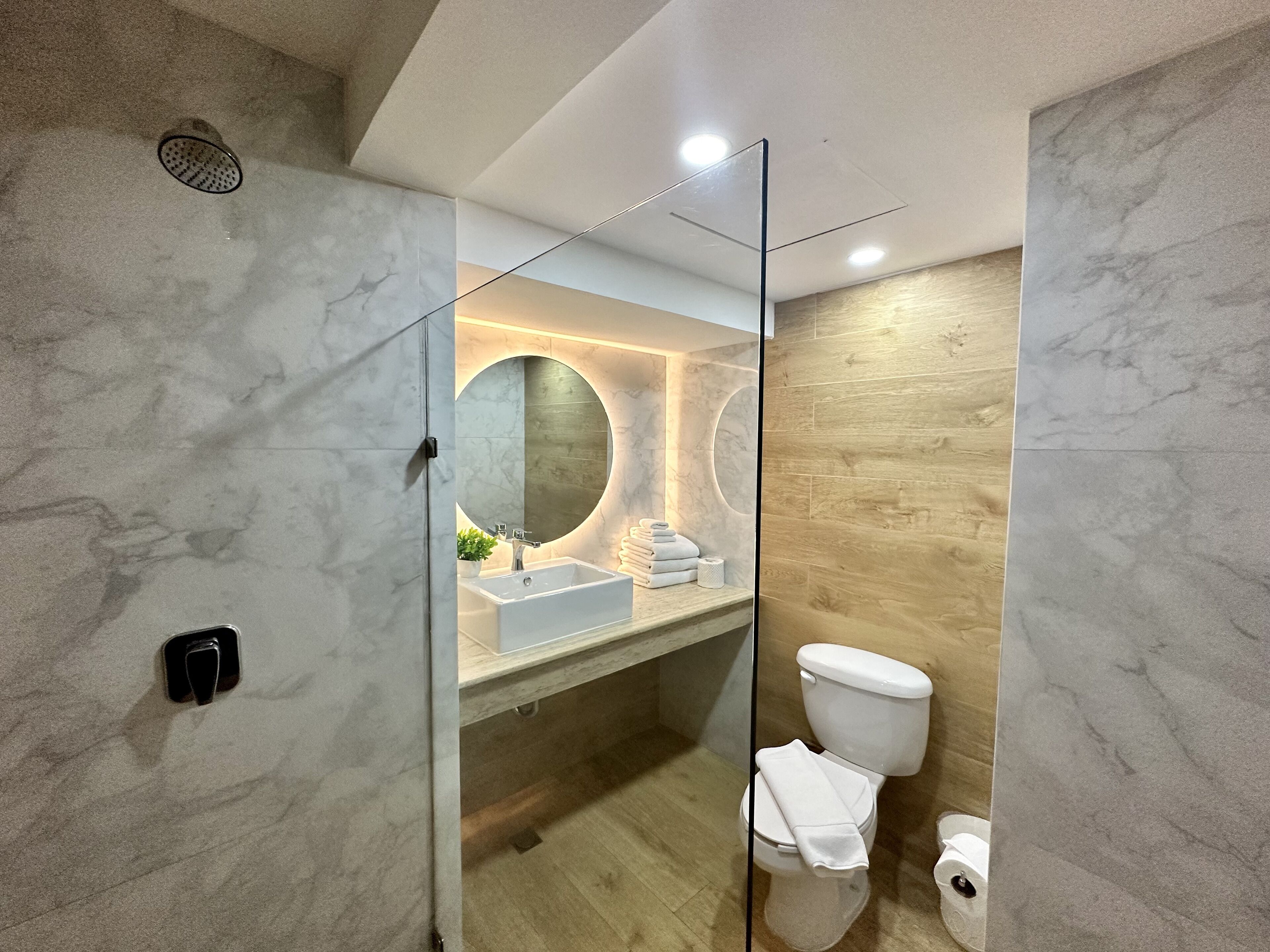 Photo - Cancun Plaza - Best Beach