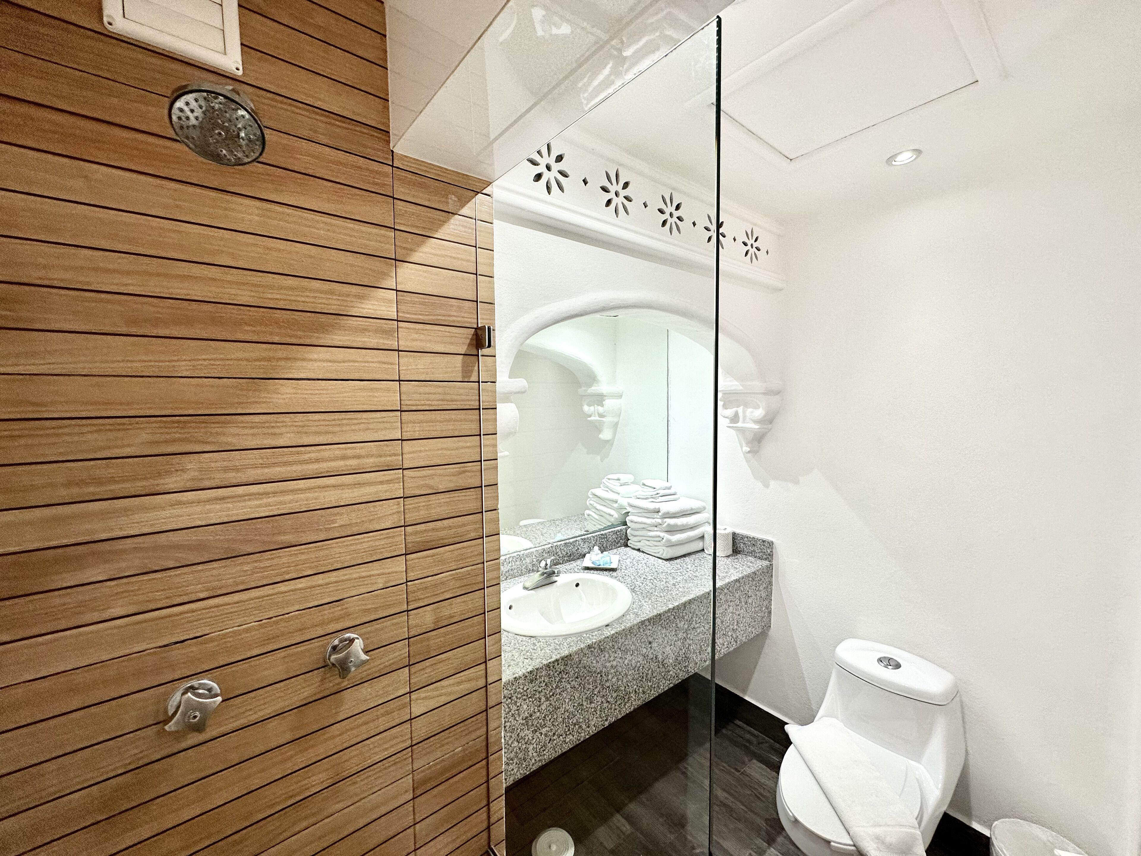 Photo - Cancun Plaza - Best Beach