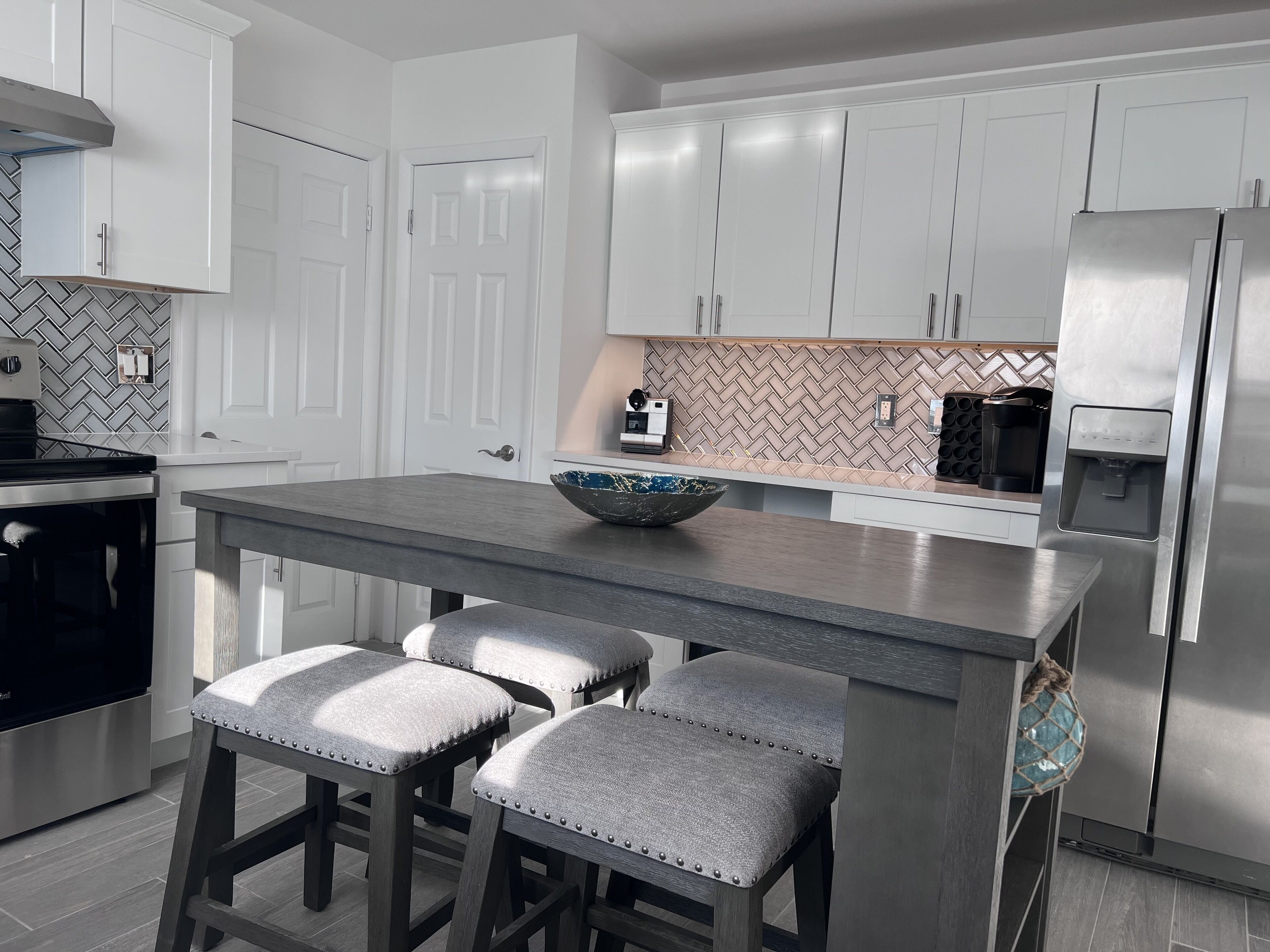 Newly renovated North Fork beach house! 5 mins from the beach w/ new game room