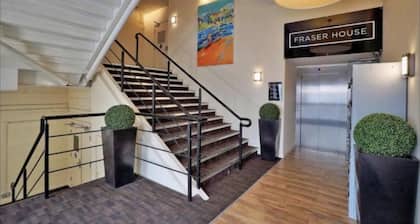 Charming 2-bedrooms City Centre Apartment-no Party