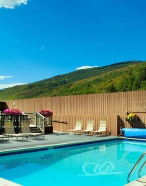 Outdoor pool, a heated pool - The Wren One Bdr One Bath Full Kitchen Condo VAIL Walk to lift (Vail)