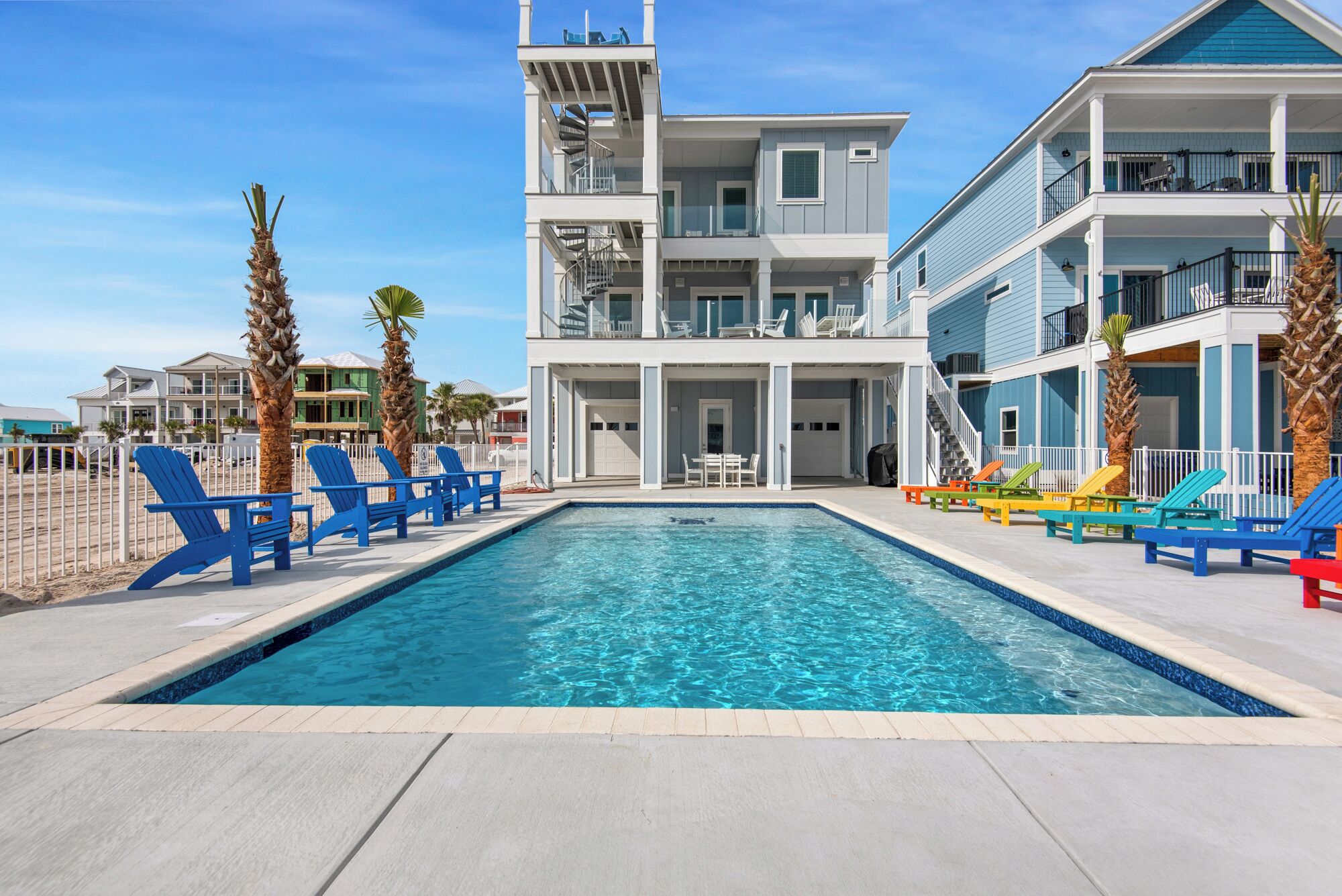 Een verwarmd zwembad