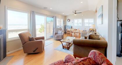 Beachfront home with ocean-facing deck & ocean views throughout - modern kitchen