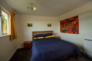 3 soverom, strykejern/-brett, wi-fi og sengetøy