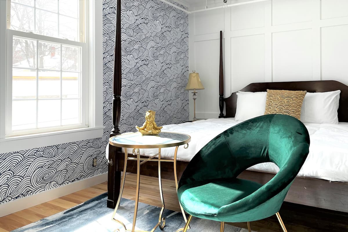 Signature Room, King Bed with Fireplace | 4 camere, Wi-Fi gratuito, lenzuola