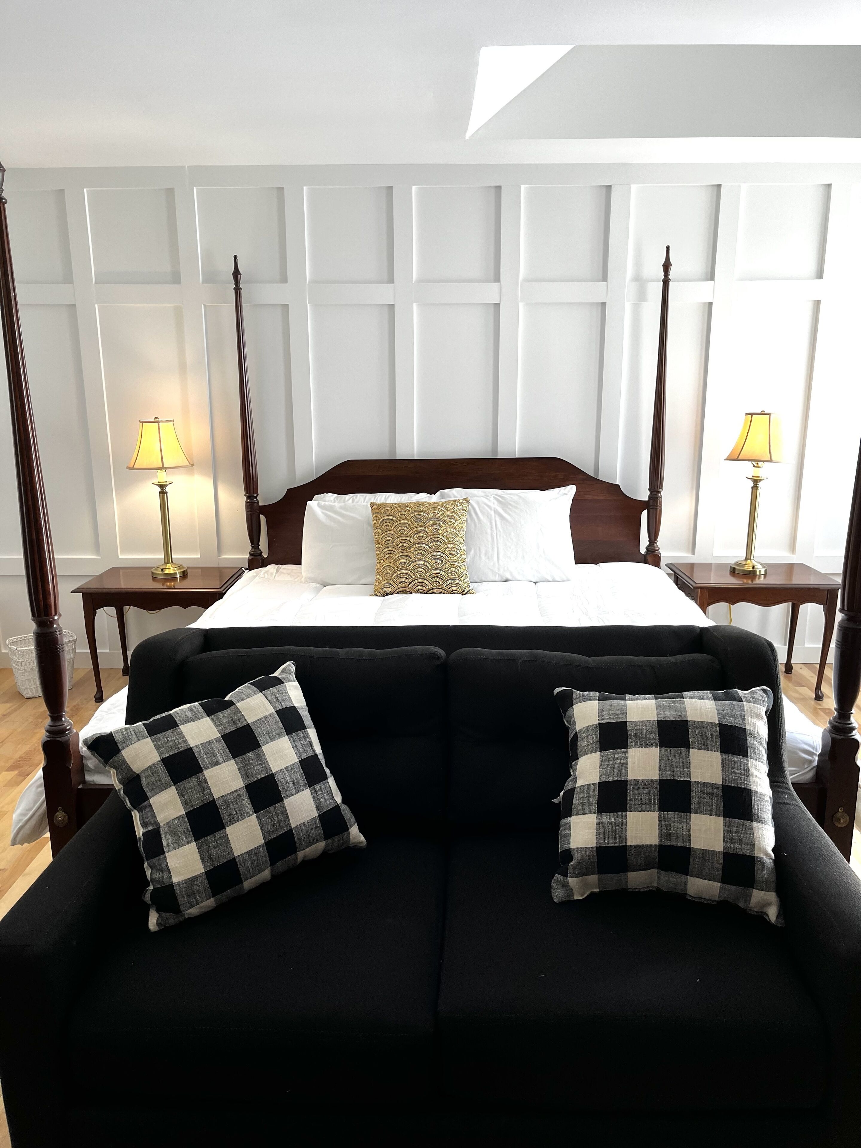 standard room | 4 bedrooms, free wifi, bed sheets