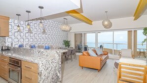 Interior - Luxury Condo/La Jolla Real/Pools & Jacuzzis/ Beach Access/ Rosarito/ Free Wifi (Rosarito)