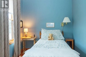 2 chambres, fer et planche Ă repasser, Wi-Fi, draps fournis