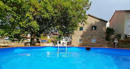 Cantinho Daldeia - Rural House with Swimming Pool