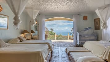 5 bedrooms, in-room safe, iron/ironing board, free WiFi