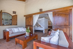 Télévision, table de tennis de table