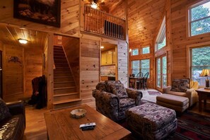 Unclassified image, 2 of 22, button - Dillard Cabin - 2BR/2BA Cabin, Hot Tub, Great Loca (Boone)