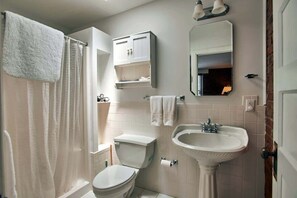 Bathtub