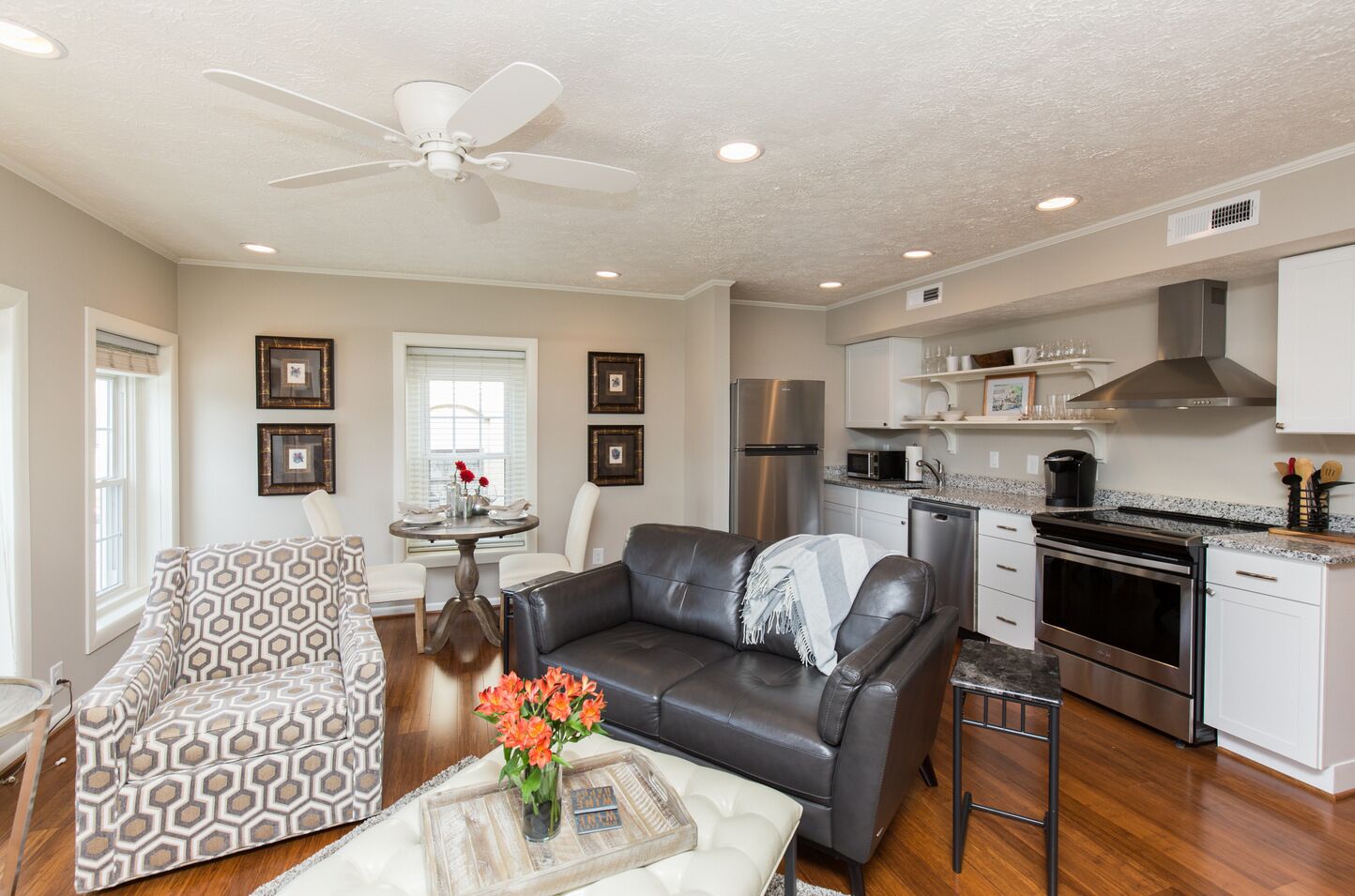 Penthouse on Main A 1BR/1BA Penthouse on Main Street Blowing Rock