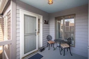 Unclassified image, 2 of 23, button - Bearway to Heaven - 2BR/2BA Condo, Downtown BR (Blowing Rock)