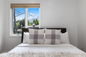 3 Schlafzimmer, Bügeleisen/Bügelbrett, WLAN, Bettwäsche