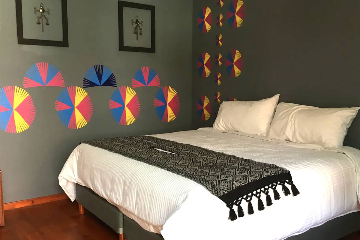 Deluxe Room, 1 King Bed | Premium bedding, memory-foam beds, desk, free WiFi