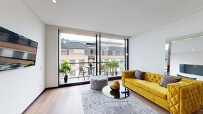 Fernseher