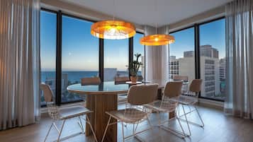 Three Bedroom Penthouse | Salle Ă manger